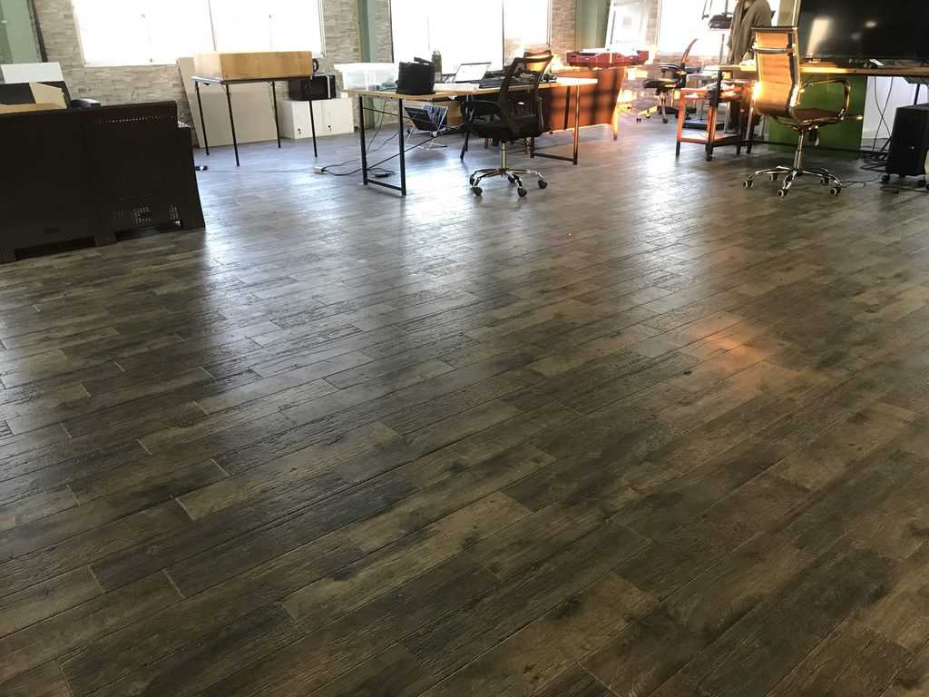 jyantakufactory-showroom-tukurikake-yuka
